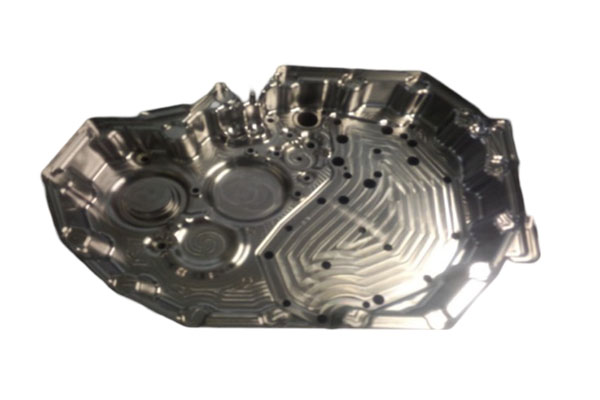 What surface quality improvements can be brought to products by using aluminum die casting mold?